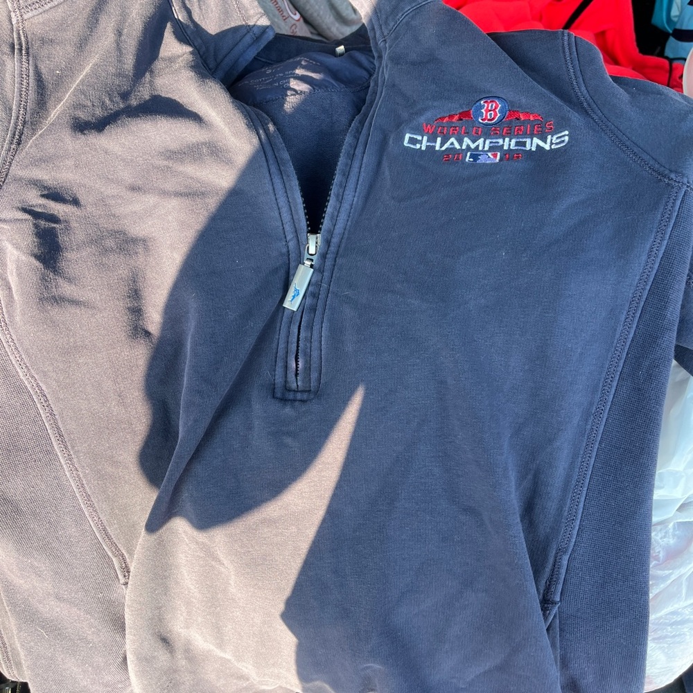 Tommy Bahama Navy Pullover